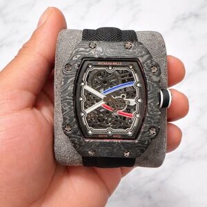 New Men's Carbon Skeleton Watch